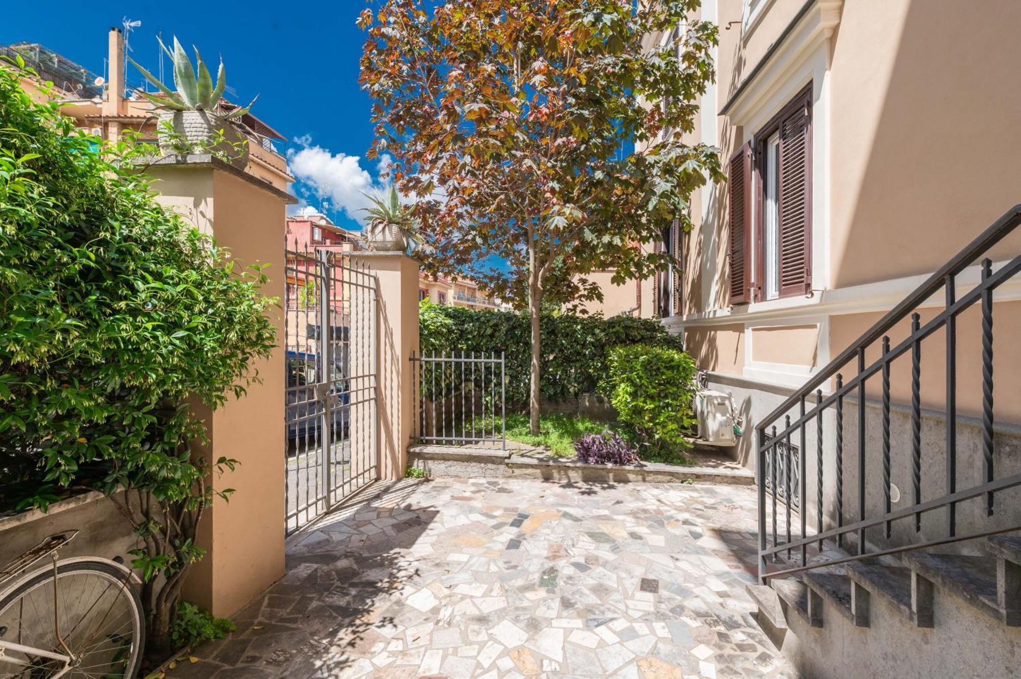 Suityrhome San Pietro 99 Рим Екстер'єр фото